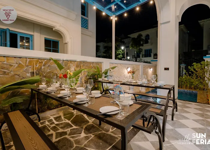 Sun 7 Bedroom & Pool Villa