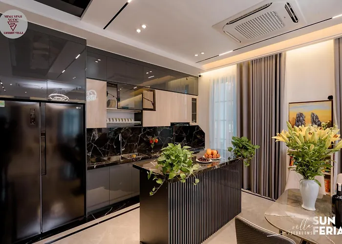 Sun 7 Bedroom & Pool * Hạ Long